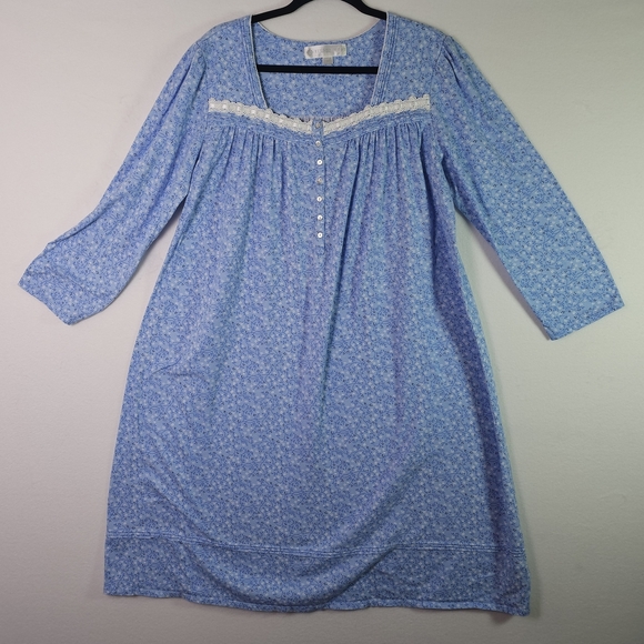 **SOLD** - Picture 1 of 10